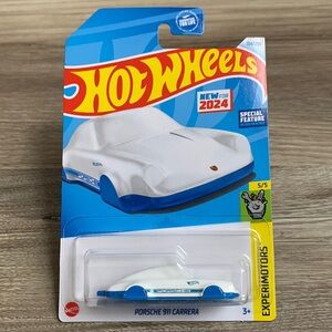 Hot Wheels Porsche 911 Carrera Keychain White Car Key Chain Pendant Ornament 🆕